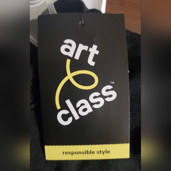 Sweater - Picture 5 of 5